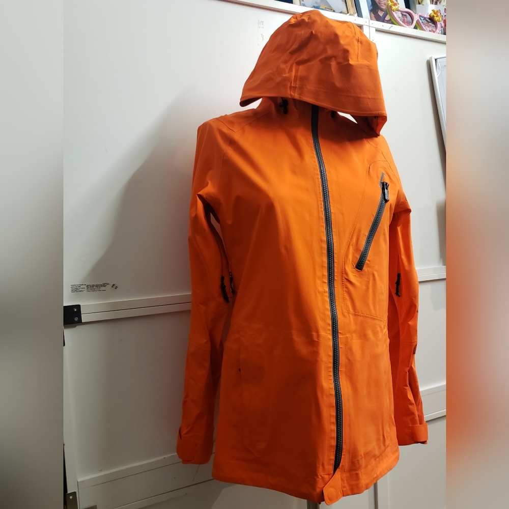 Burton [AK] Snow Jacket Size S